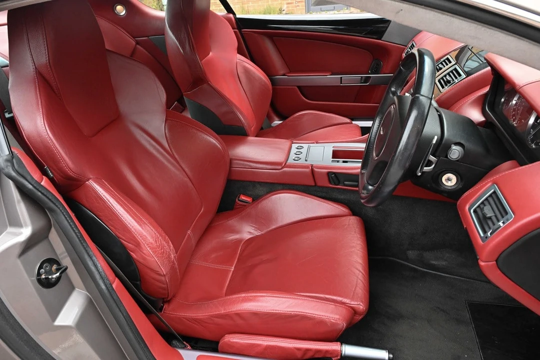2005 Aston Martin DB9 - Image 19 of 30
