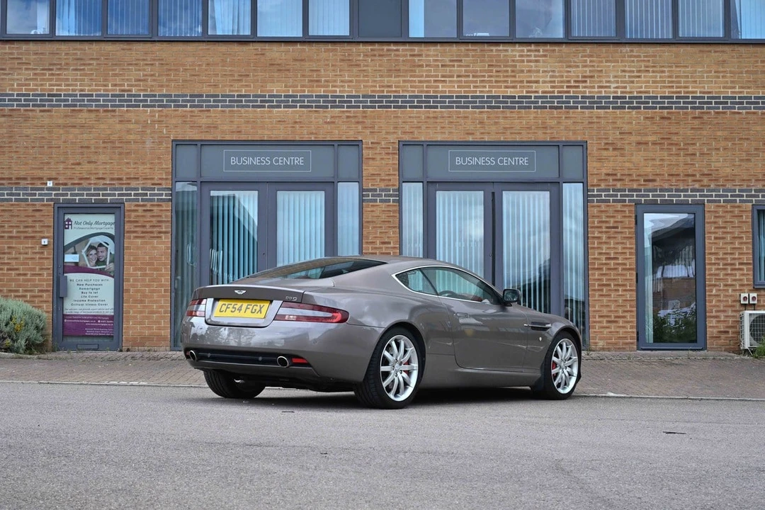 2005 Aston Martin DB9 - Image 10 of 30