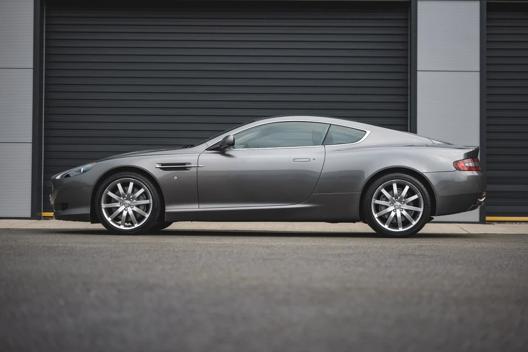 2005 Aston Martin DB9 - Image 19 of 30