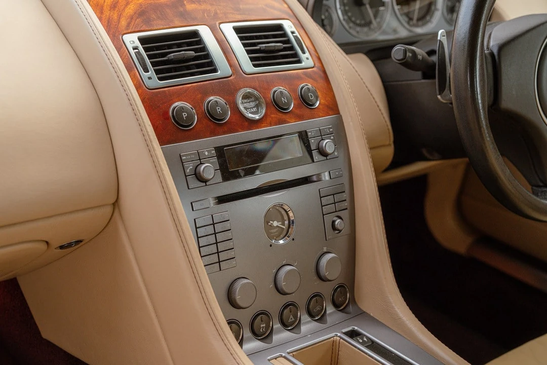 2005 Aston Martin DB9 - Image 28 of 30