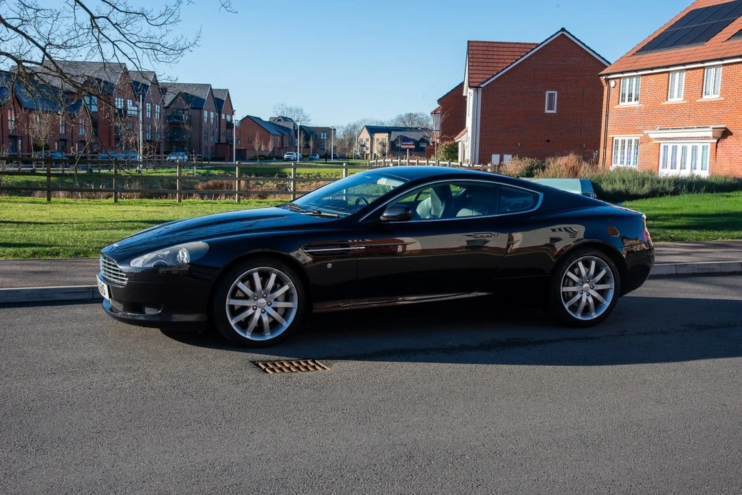 2005 Aston Martin DB9 - Image 12 of 30