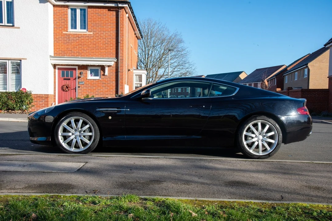 2005 Aston Martin DB9 - Image 4 of 30