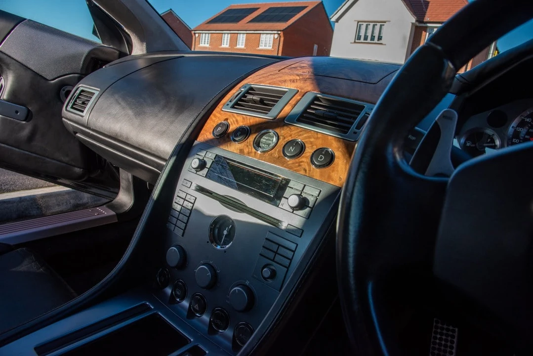 2005 Aston Martin DB9 - Image 30 of 30