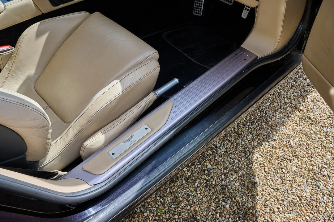 2005 Aston Martin DB9 - Image 22 of 30