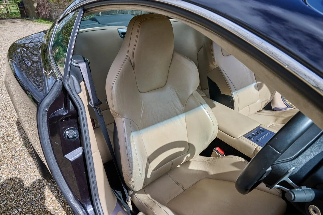 2005 Aston Martin DB9 - Image 19 of 30