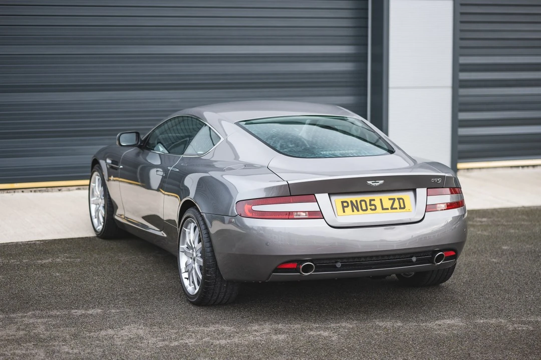 2005 Aston Martin DB9 - Image 17 of 30