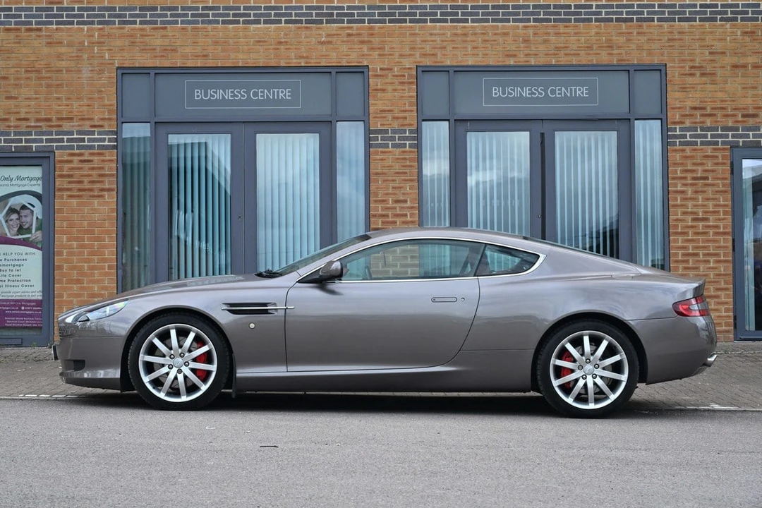 2005 Aston Martin DB9 - Image 7 of 30