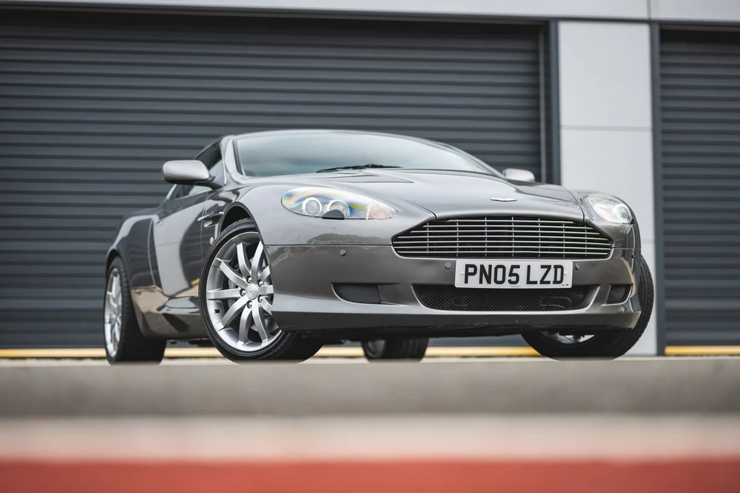 2005 Aston Martin DB9 - Image 13 of 30