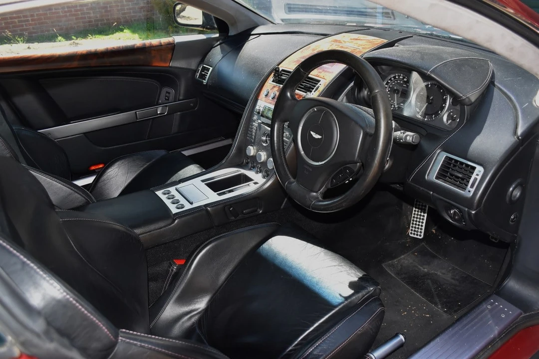 2005 Aston Martin DB9 - Image 13 of 30