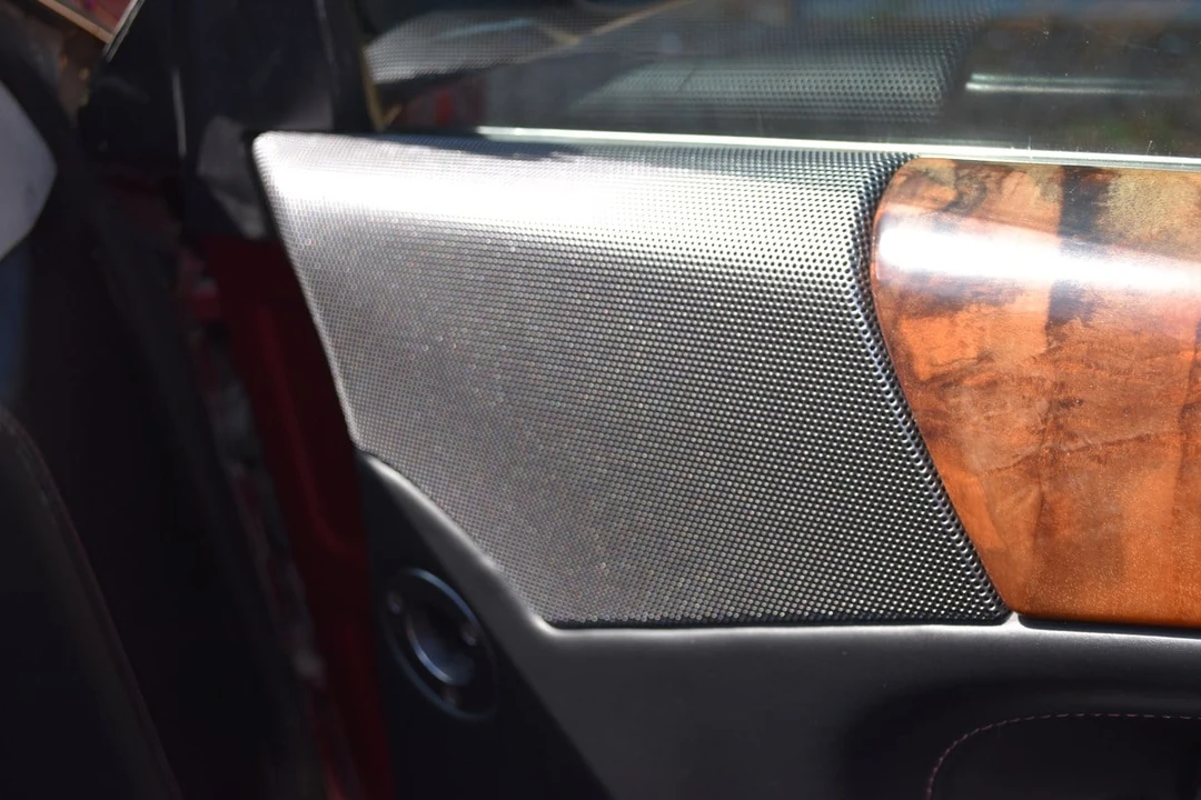 2005 Aston Martin DB9 - Image 17 of 30