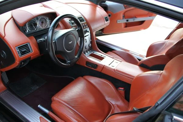 2005 Aston Martin DB9 - Image 3 of 5