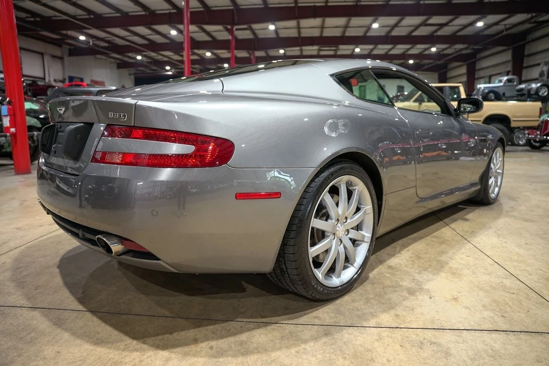 2005 Aston Martin DB9 - Image 8 of 12