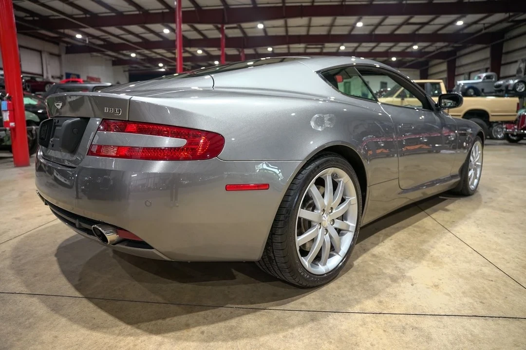 2005 Aston Martin DB9 - Image 8 of 12