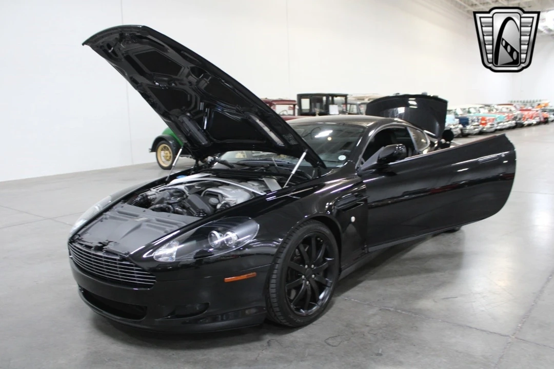 2005 Aston Martin DB9 - Image 8 of 12