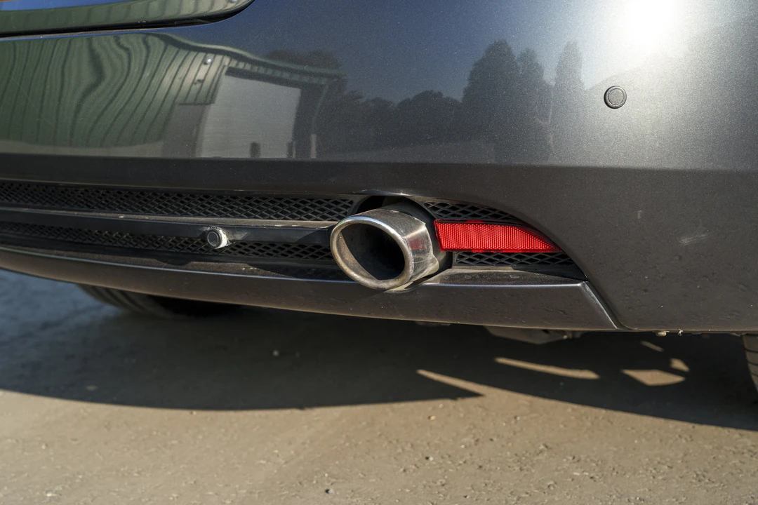 2005 Aston Martin DB9 - Image 30 of 31