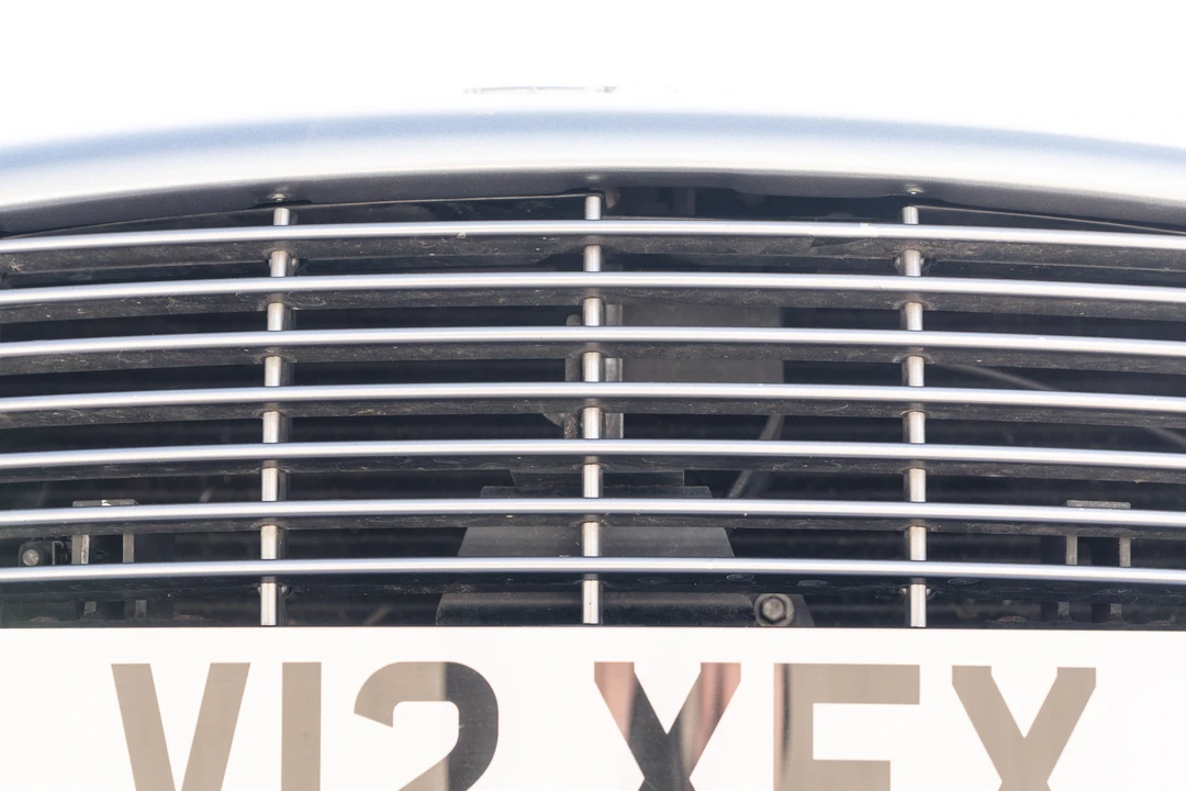 2005 Aston Martin DB9 - Image 14 of 31