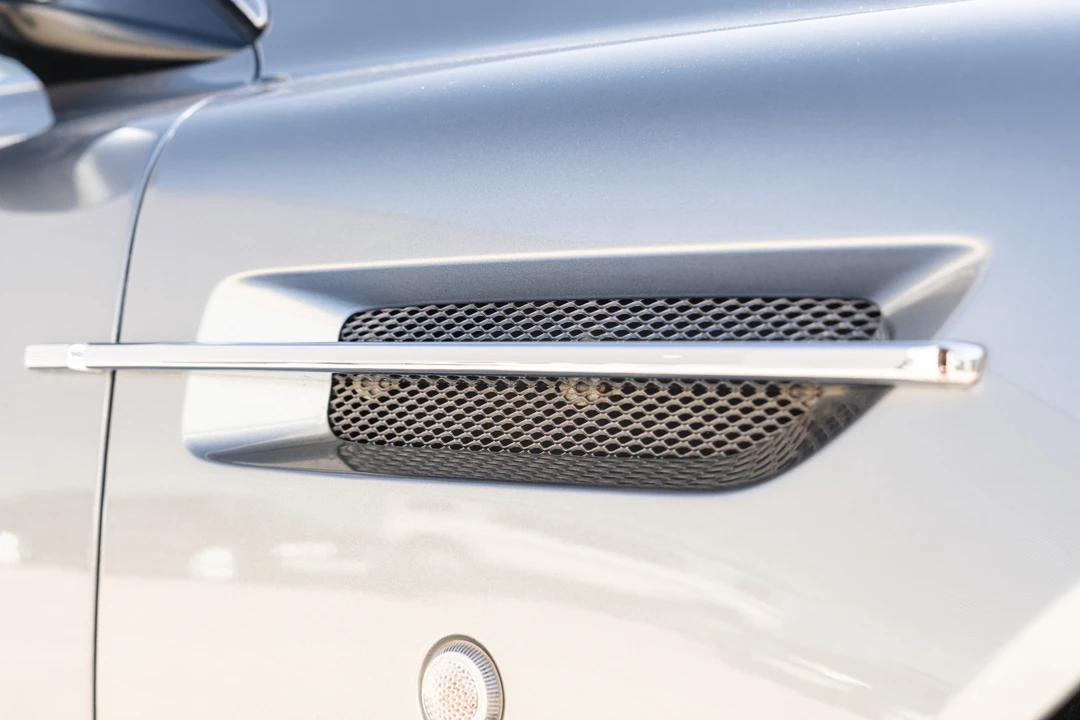 2005 Aston Martin DB9 - Image 26 of 31