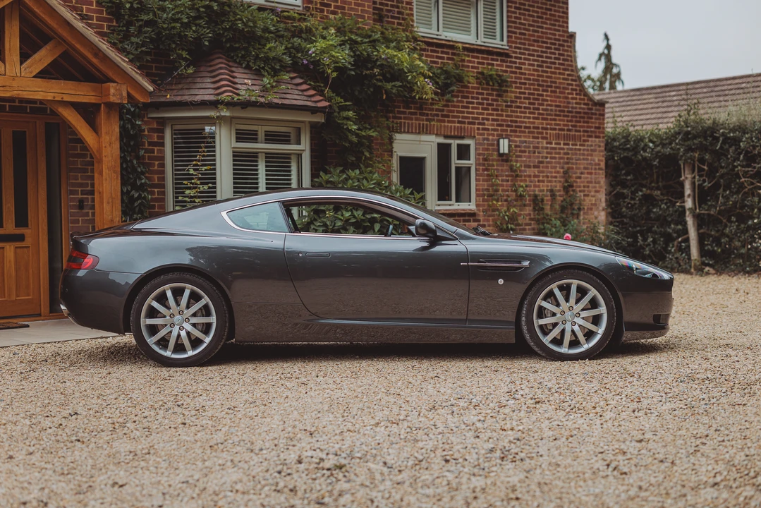 2004 Aston Martin DB9 - Image 4 of 31