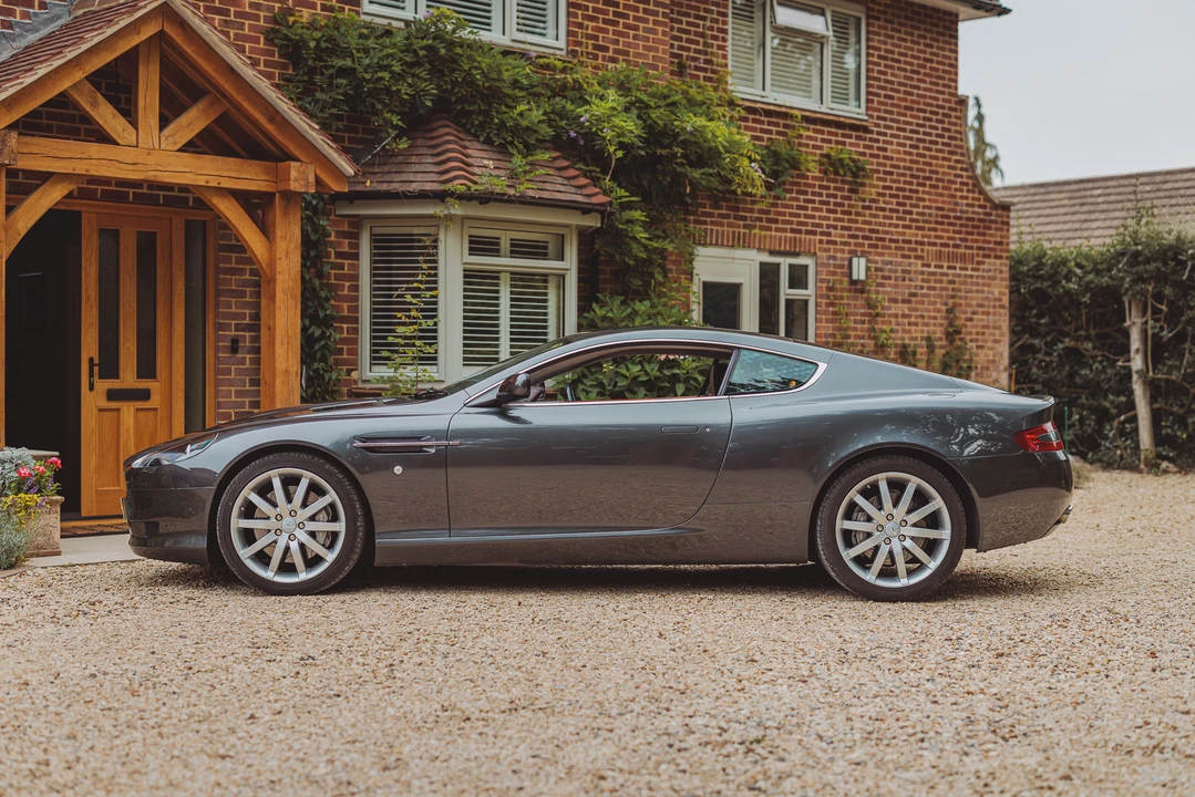 2004 Aston Martin DB9 - Image 8 of 31