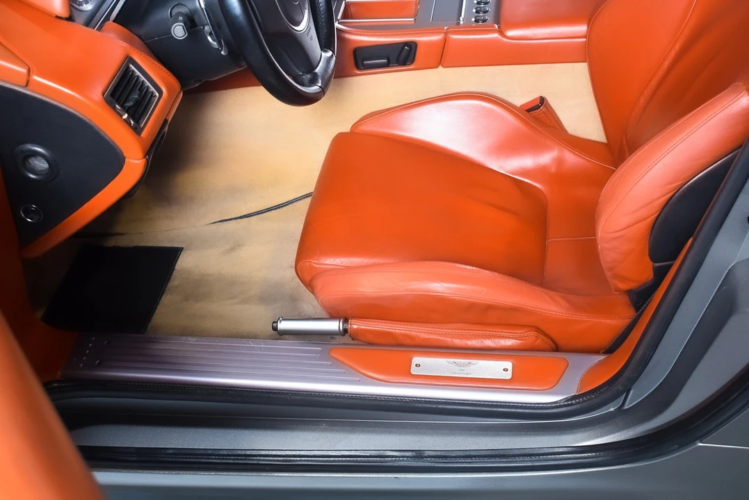 2005 Aston Martin DB9 - Image 26 of 30
