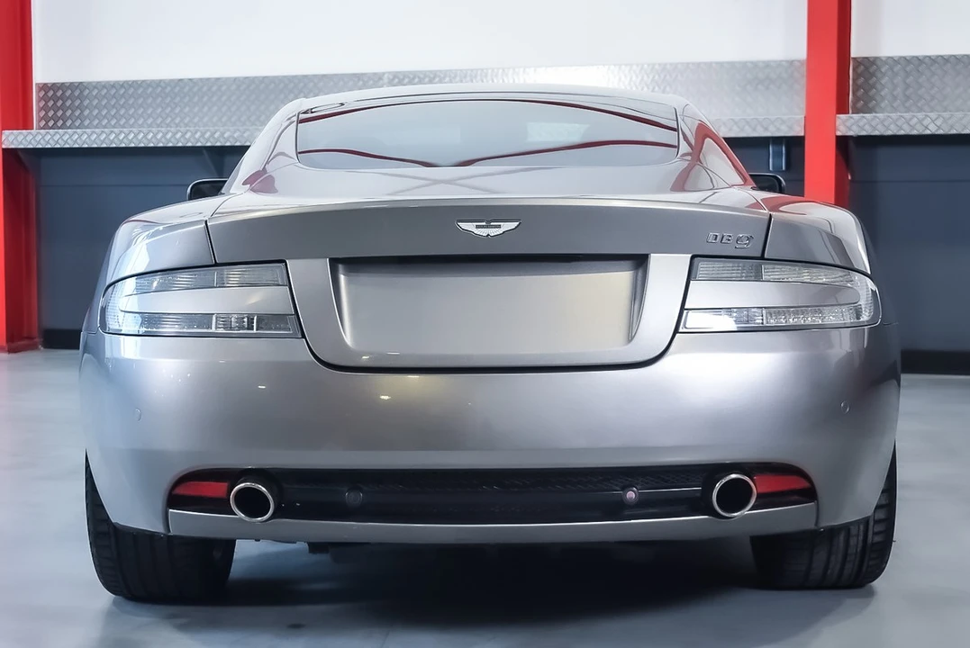 2005 Aston Martin DB9 - Image 15 of 30