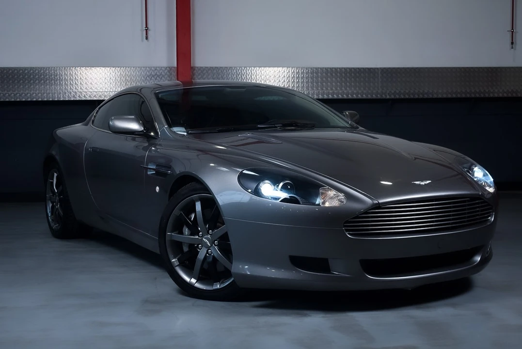 2005 Aston Martin DB9 - Image 9 of 30