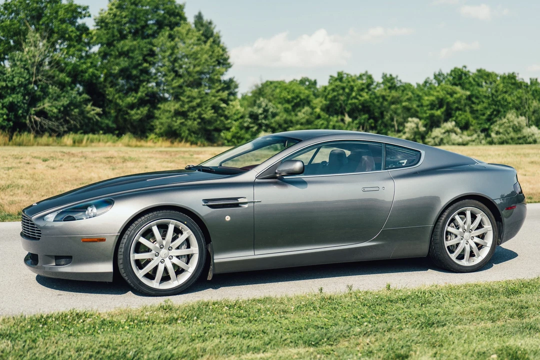 2005 Aston Martin DB9 - Image 9 of 31
