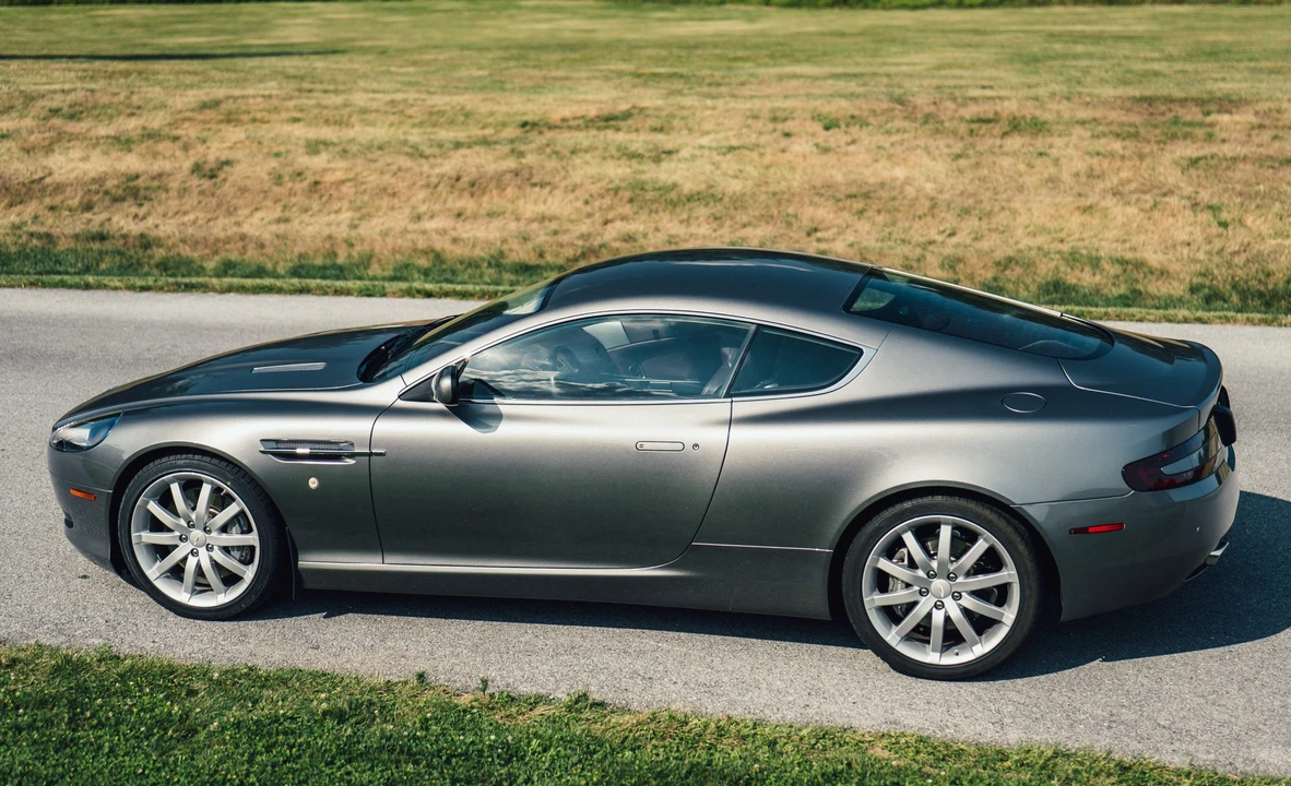 2005 Aston Martin DB9 - Image 14 of 31
