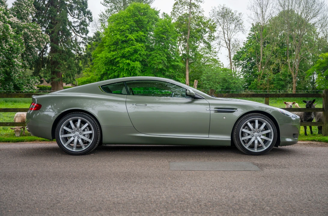 2006 Aston Martin DB9 - Image 7 of 31