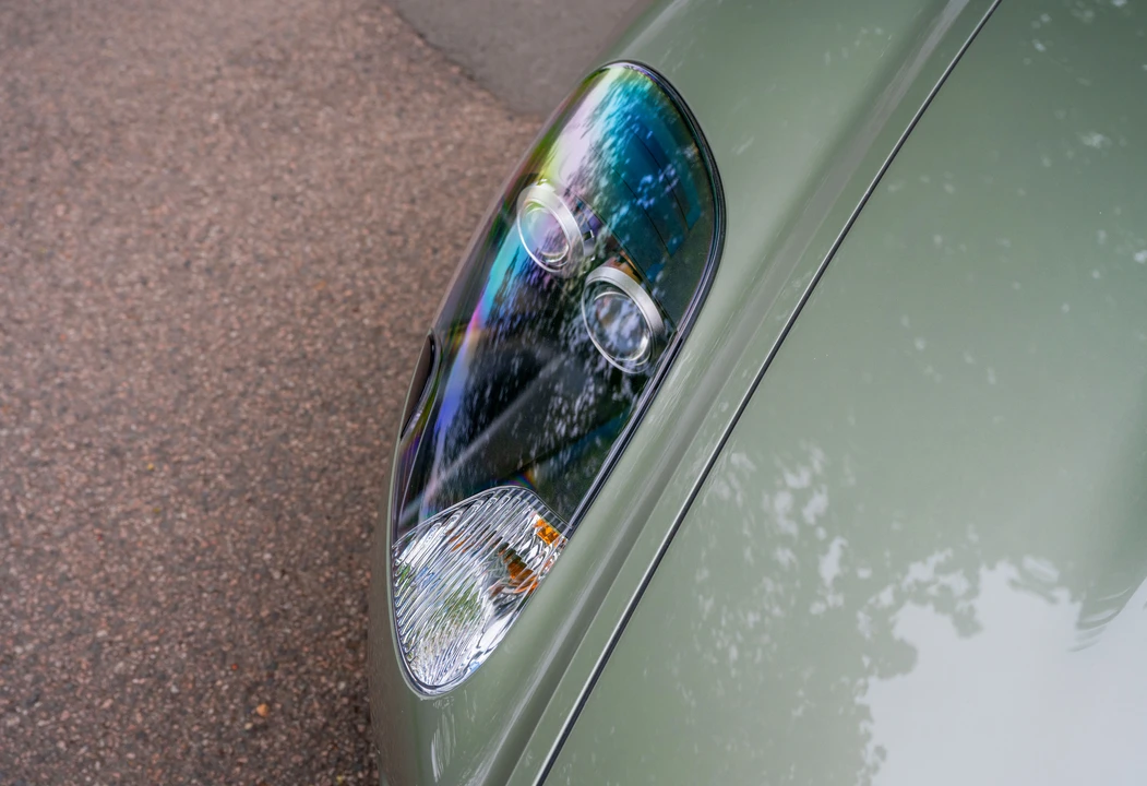 2006 Aston Martin DB9 - Image 23 of 31