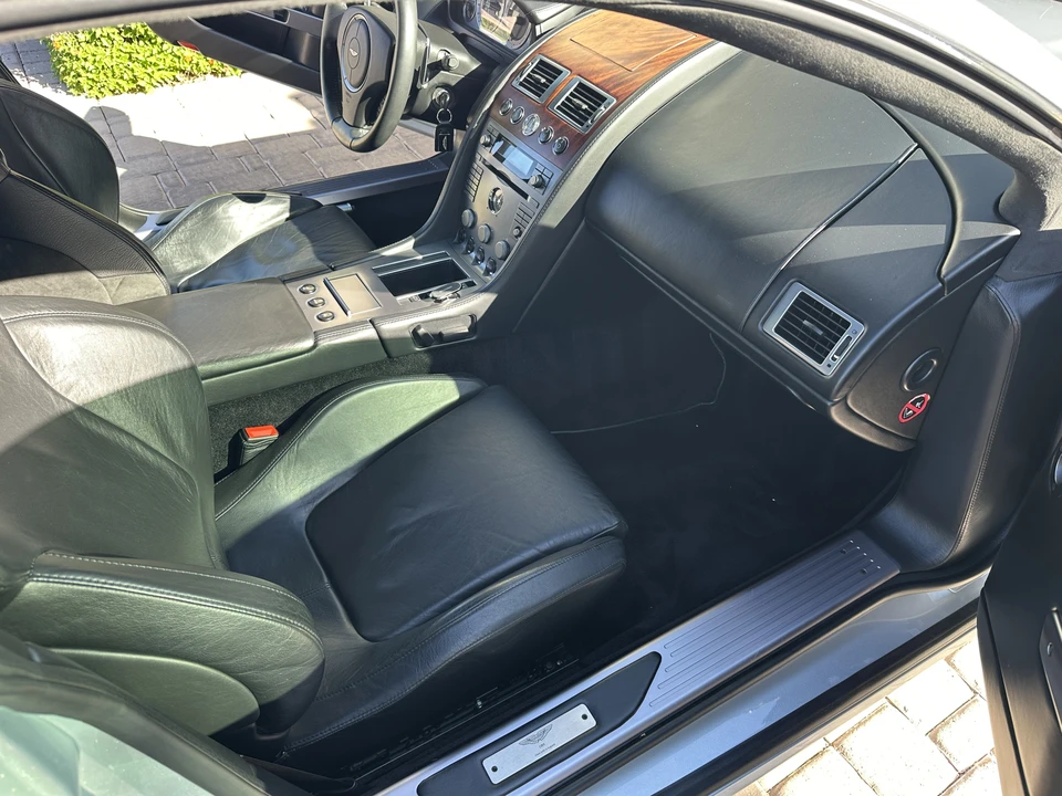 2005 Aston Martin DB9 - Image 3 of 8