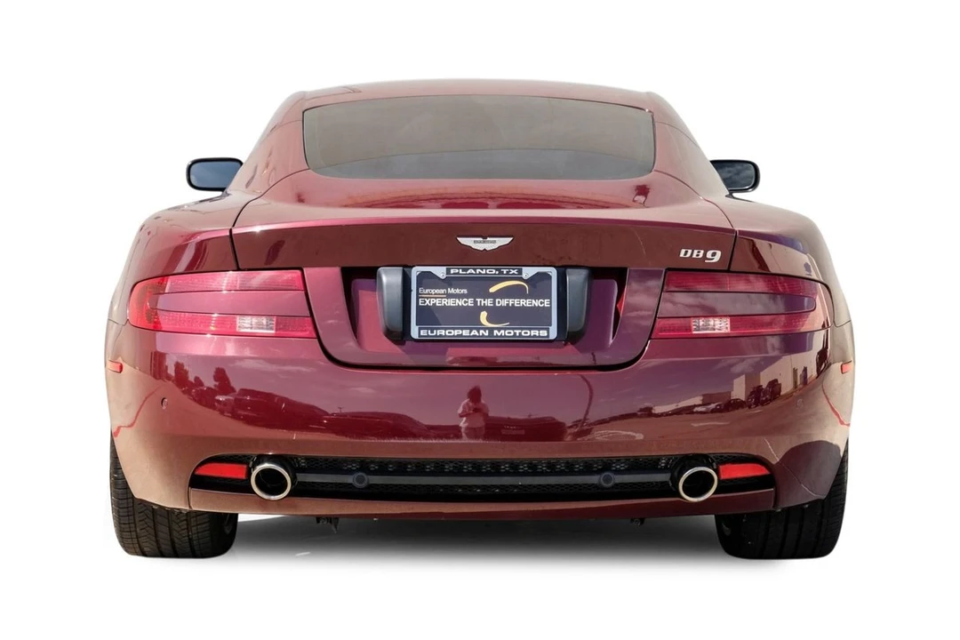2005 Aston Martin DB9 - Image 11 of 31