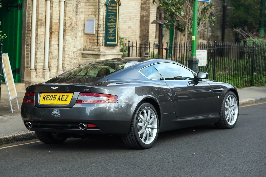 2005 Aston Martin DB9 - Image 5 of 31