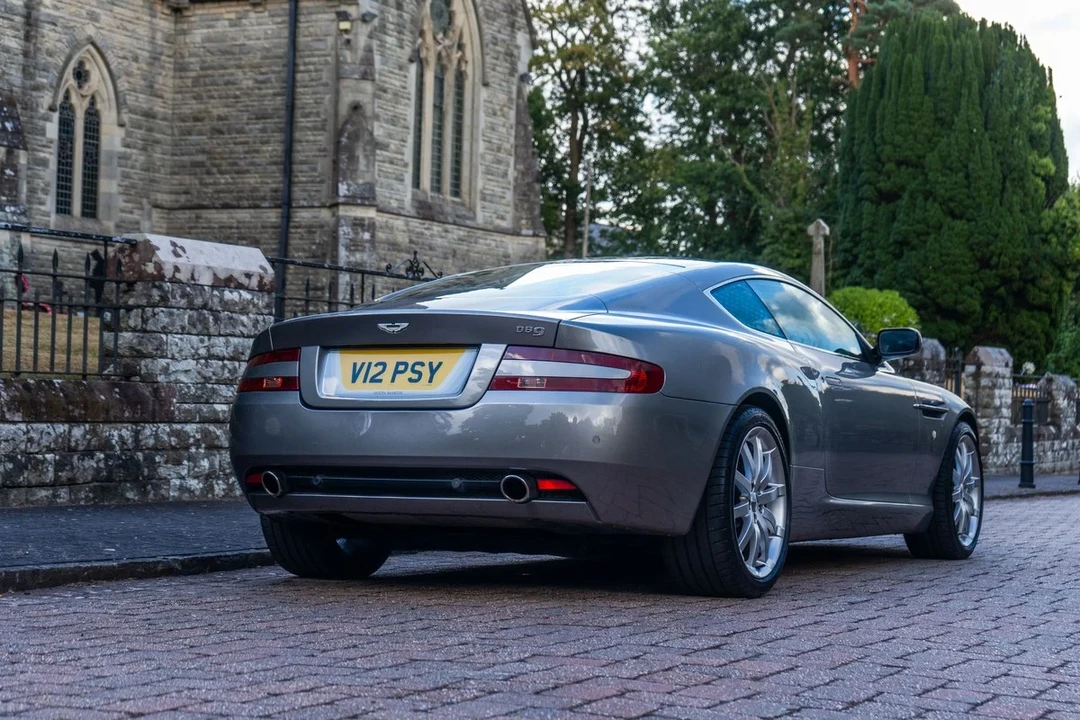 2005 Aston Martin DB9 - Image 11 of 30