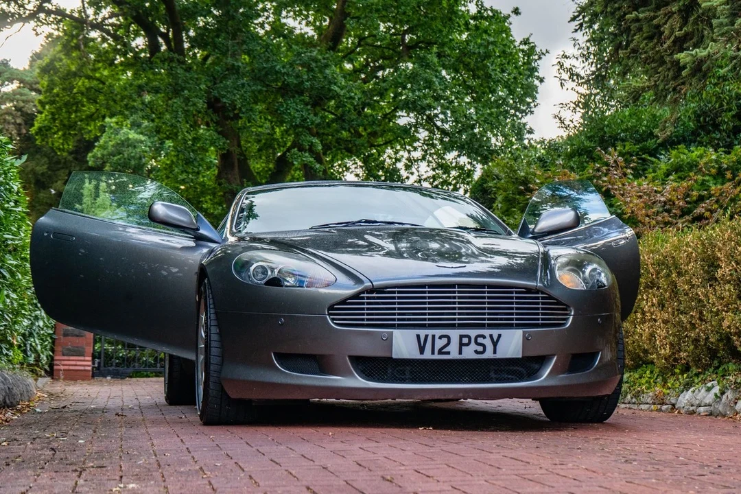 2005 Aston Martin DB9 - Image 19 of 30