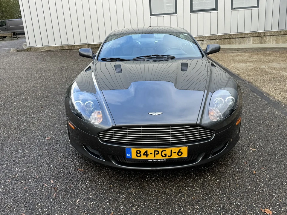 2005 Aston Martin DB9 - Image 14 of 30