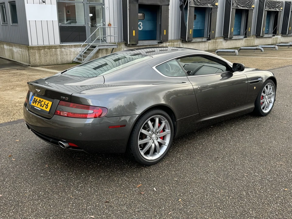 2005 Aston Martin DB9 - Image 10 of 30