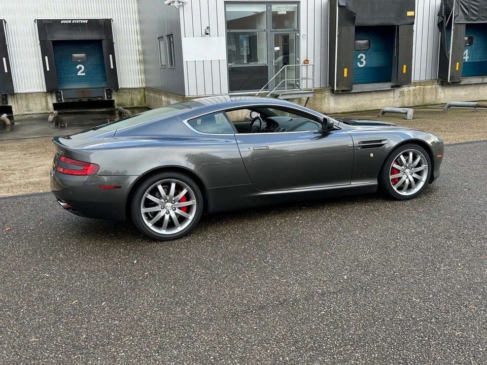 2005 Aston Martin DB9 - Image 24 of 30