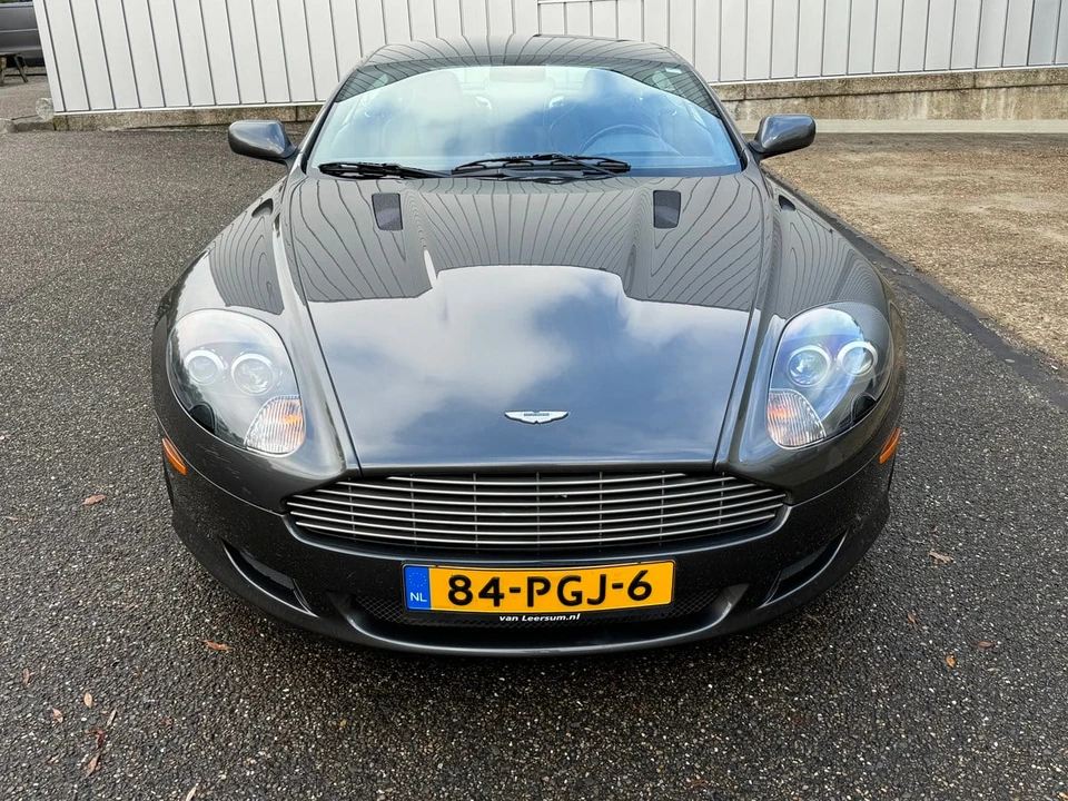 2005 Aston Martin DB9 - Image 18 of 30