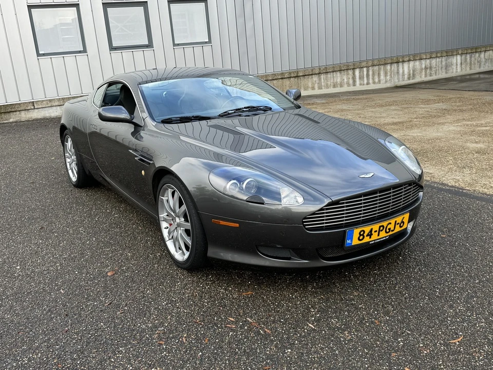 2005 Aston Martin DB9 - Image 19 of 30