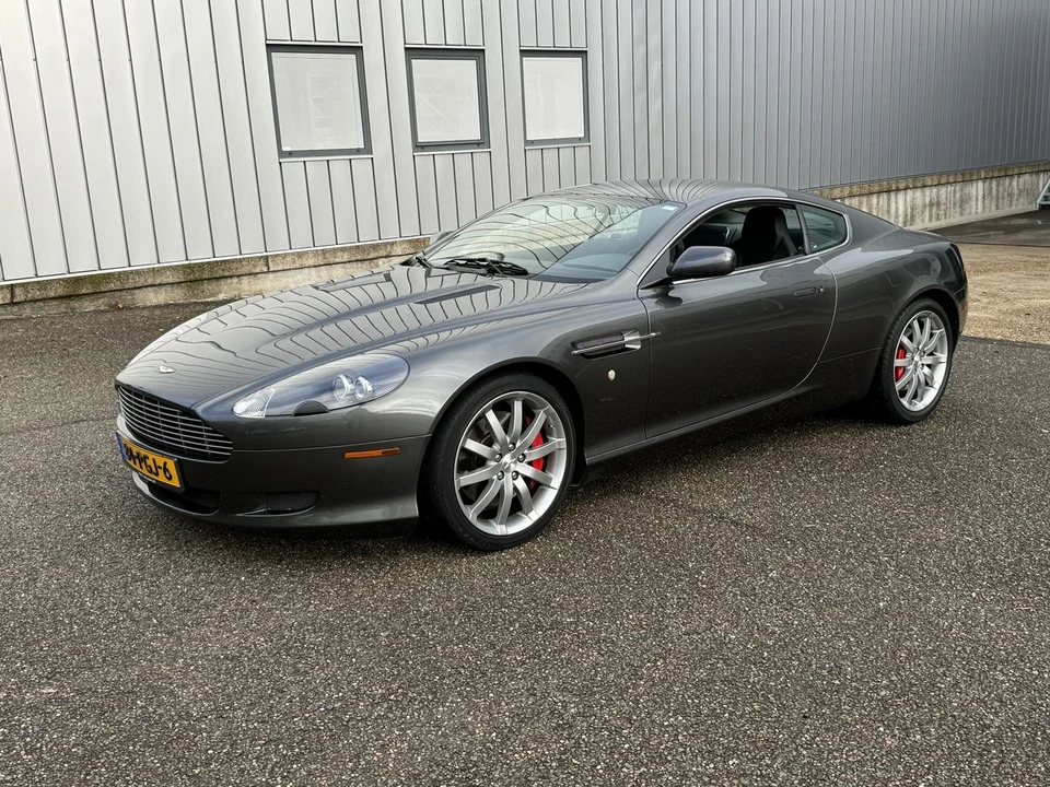 2005 Aston Martin DB9 - Image 29 of 30