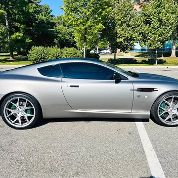2005 Aston Martin DB9 Coupe