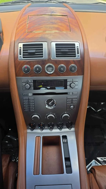 2005 Aston Martin DB9 - Image 19 of 20