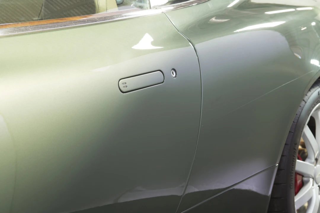 2005 Aston Martin DB9 - Image 17 of 31