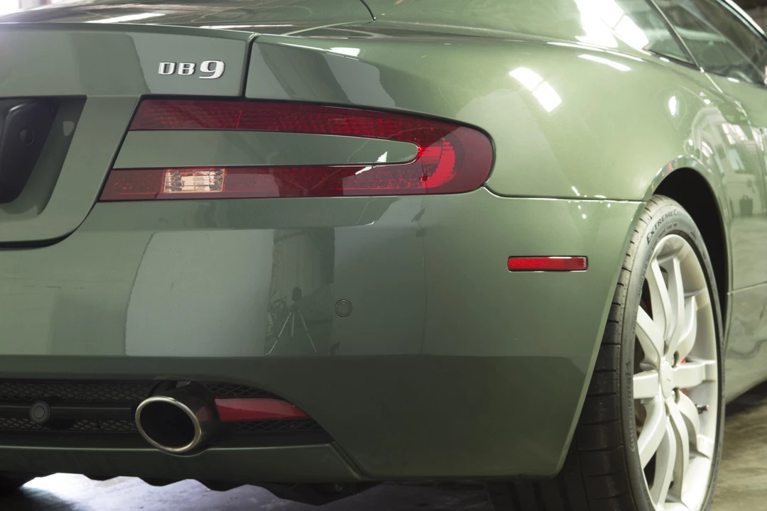 2005 Aston Martin DB9 - Image 14 of 31