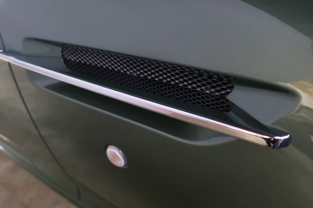 2005 Aston Martin DB9 - Image 22 of 31