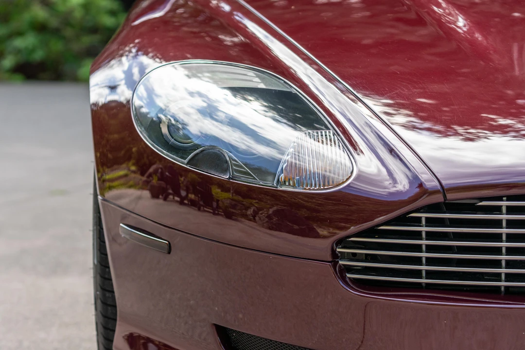 2005 Aston Martin DB9 - Image 11 of 31