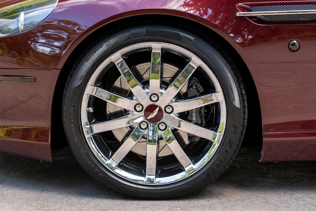 2005 Aston Martin DB9 - Image 22 of 31