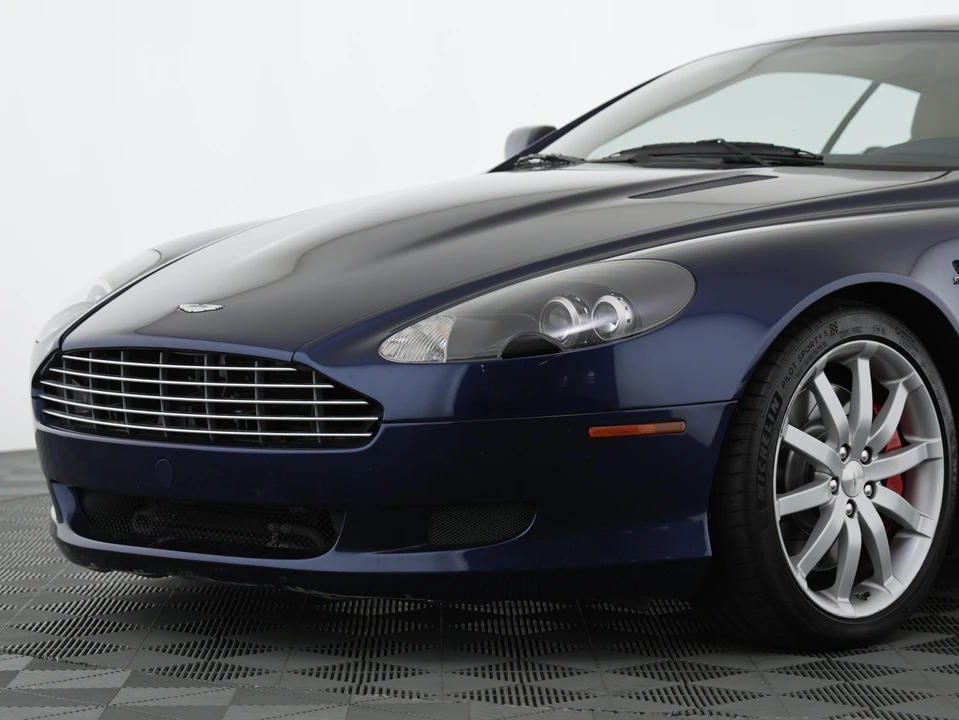 2005 Aston Martin DB9 - Image 22 of 31