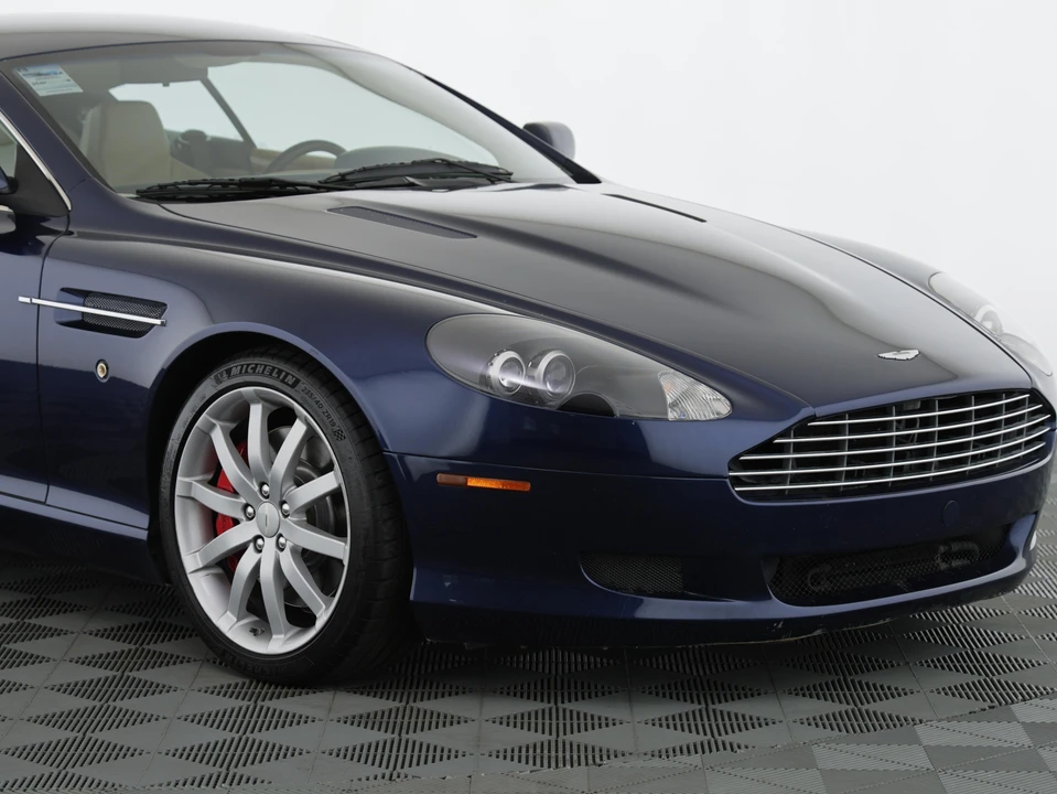 2005 Aston Martin DB9 - Image 18 of 31